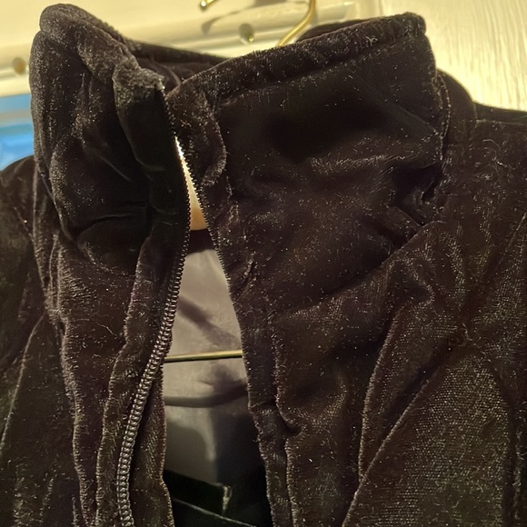 Vintage Velvet Pants Suit - Picture 6 of 10